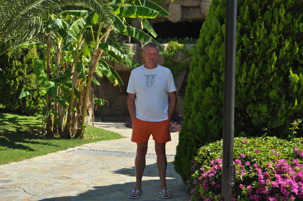 Владимир Махнов