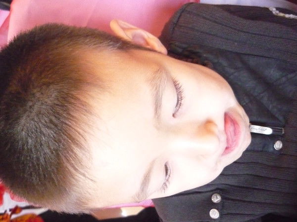 Эмир Акунов