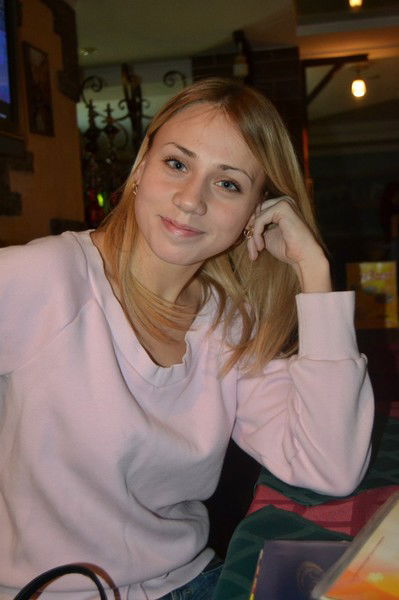 Полина Опарина