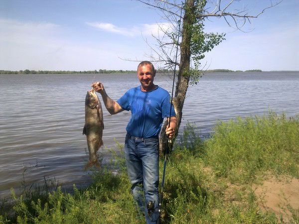 Юрий Леонтьев