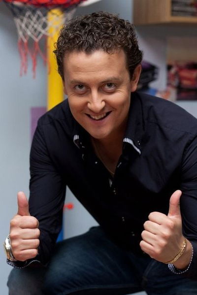 Антон Мартынов