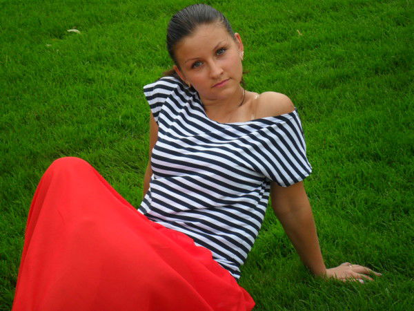 Оля Томанова