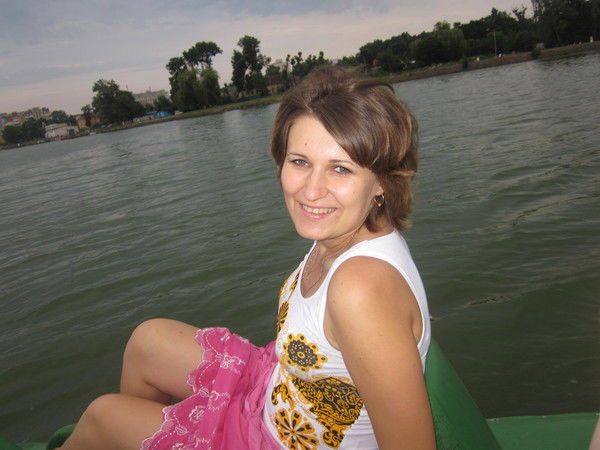 Анжела Губська