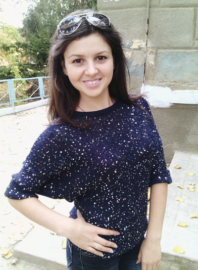 Лена Кармазинская