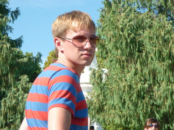 Дмитрий Бакалов