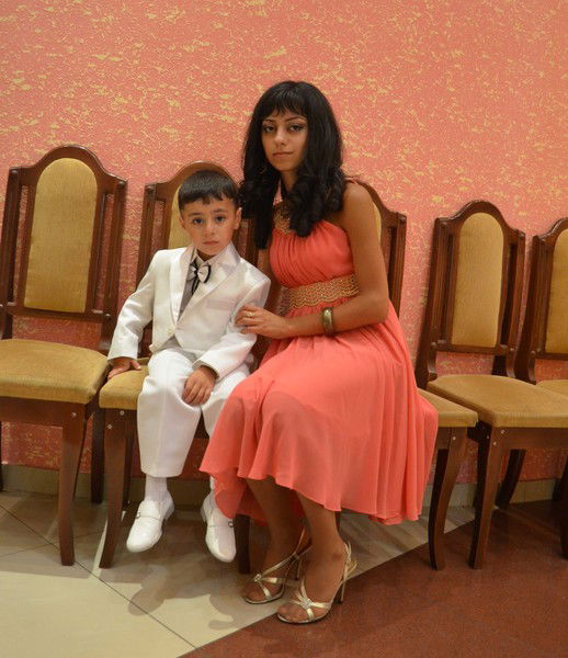 Лена Агаханян