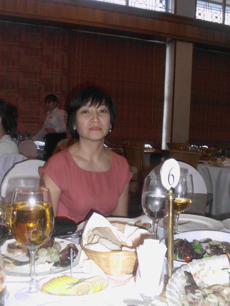 Лена Оспанова