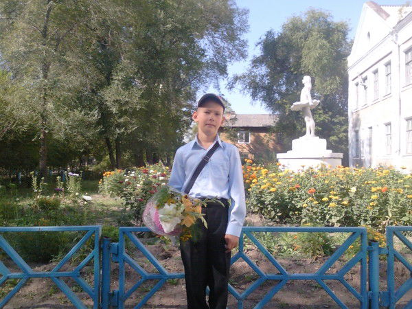 Дмитрий Бондаренко