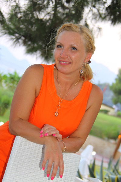 Елена Давыдова