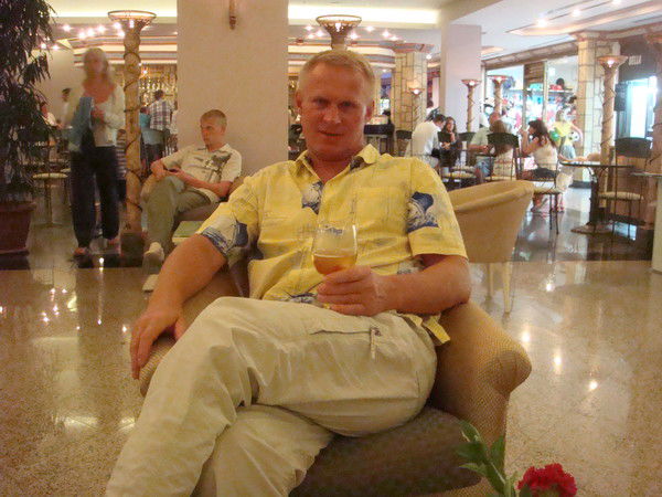 Евгений Белов