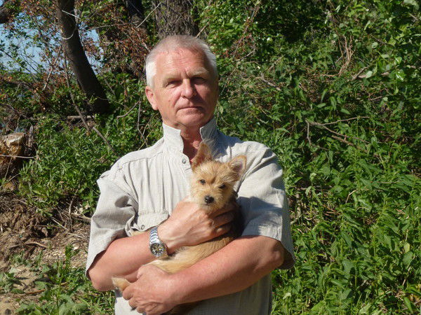 Виктор Попов