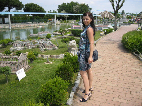 Eлена Шептур