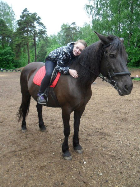 Алёнка Чупракова