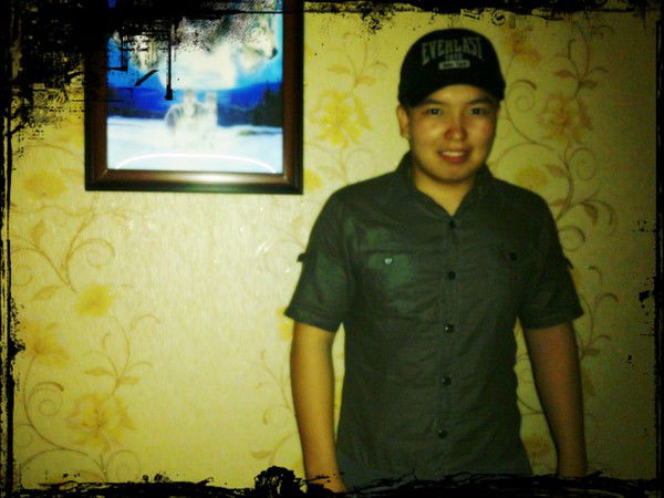 Бекжан Каржауов