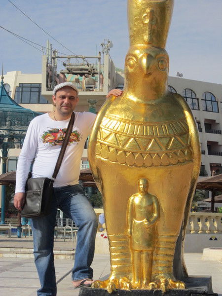 Денис Скворцов