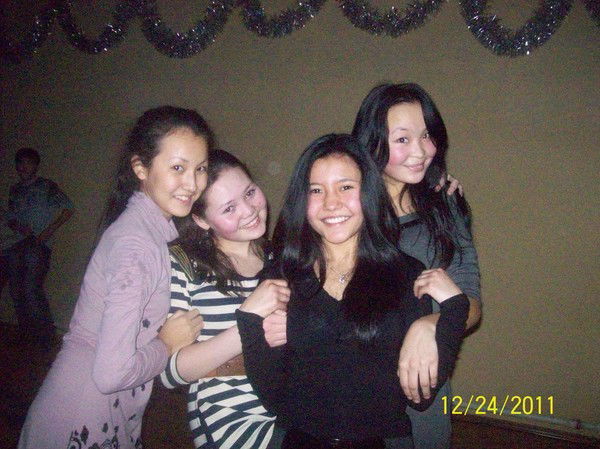 Бисара Макенова)