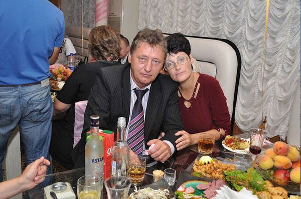 Александр Неустроев