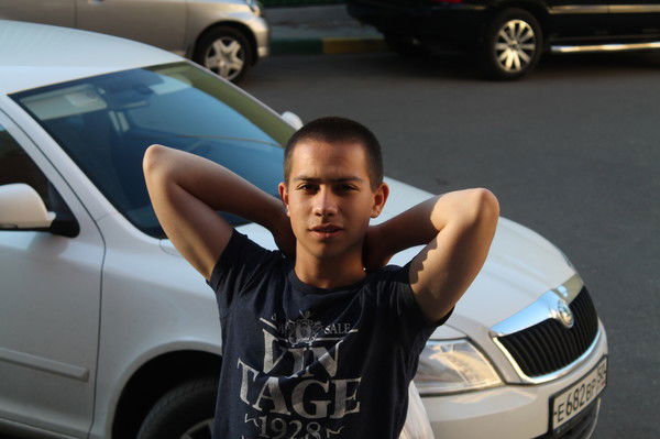 Никита Костенюк