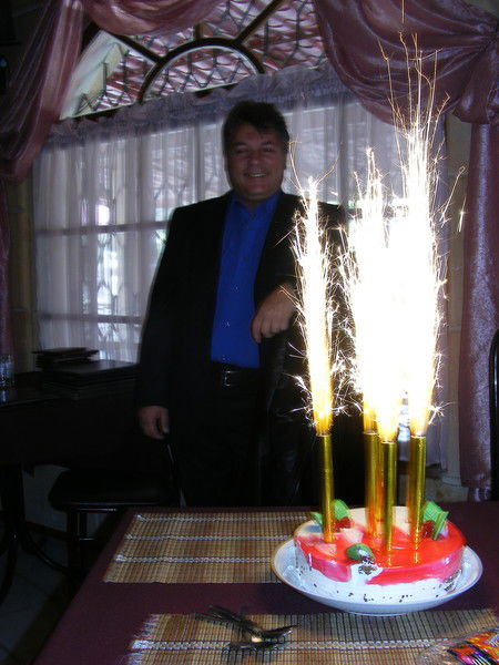 Виктор Головачёв