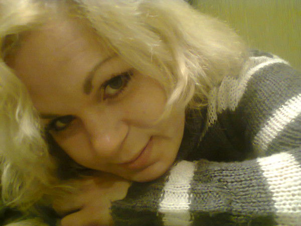 Лена Николаева