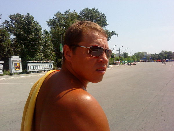 Александр Бондар