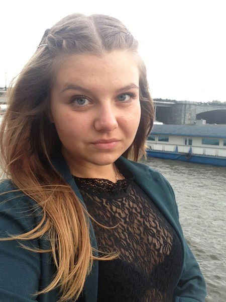 Алёна Головина