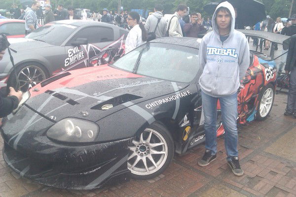 Александр Шустров