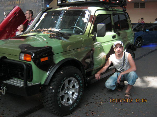 Роман Яценко