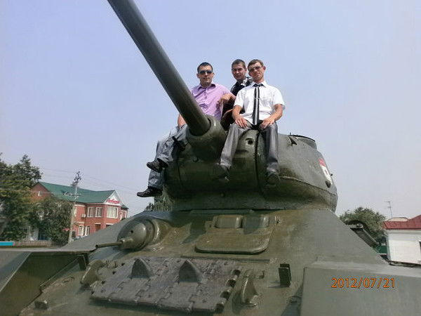 Максим Хаустов