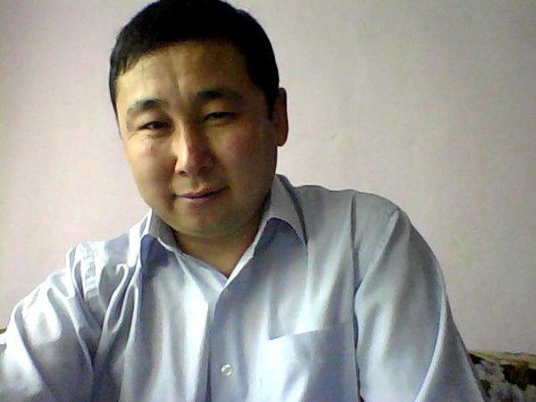 Жандос Садыков