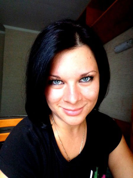 Елена Бесперстова