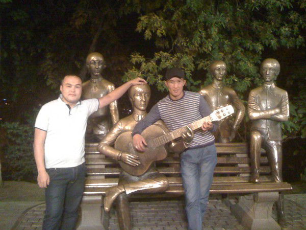 Алгабас Сапаргалиев