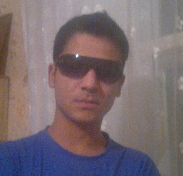 Бобур Жураев