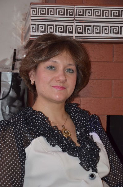 Юля Лазовик