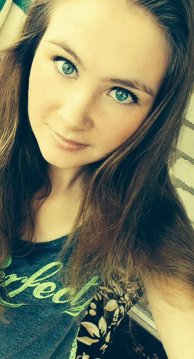 Анна Вострикова