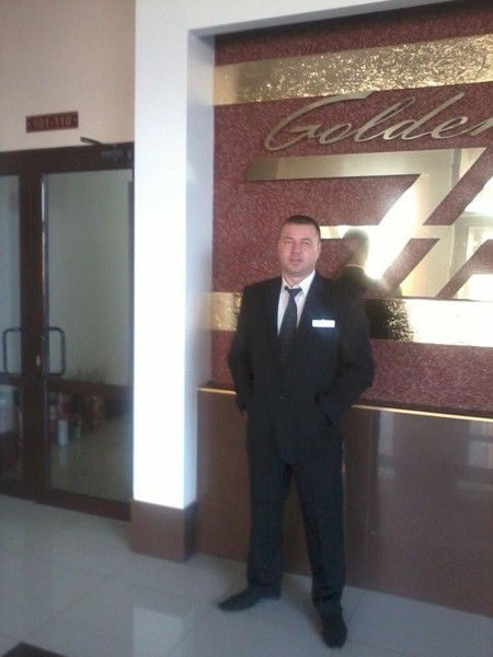 Артем Панов