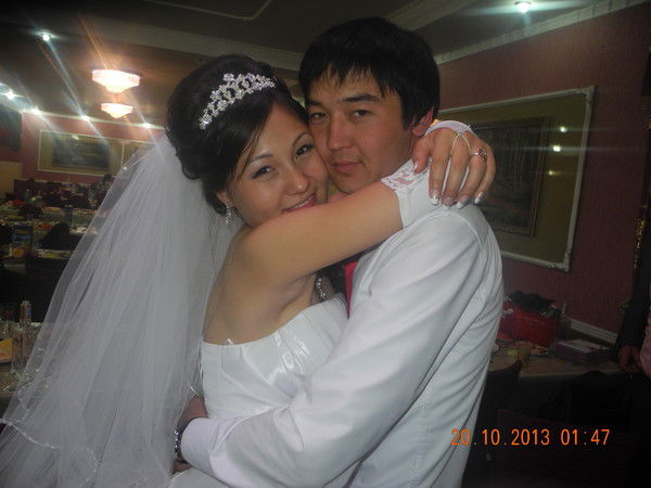 Ернур & Асель ___