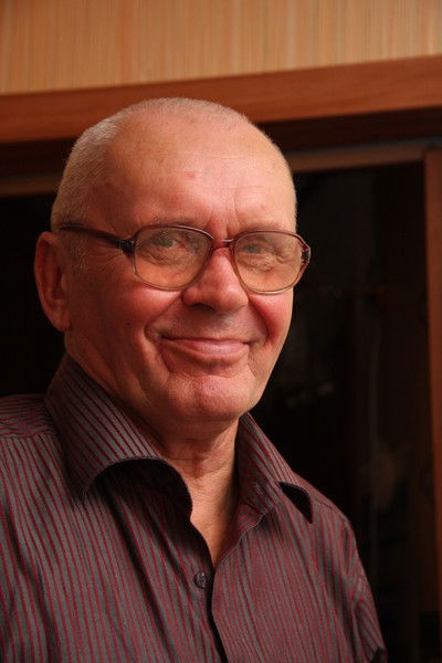 Владимир Артемьев