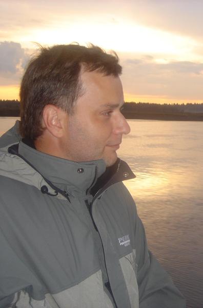 Артем Артемов