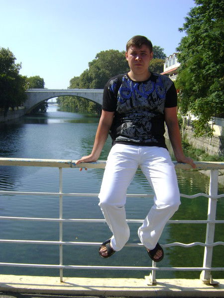 Дмитрий Аксенов