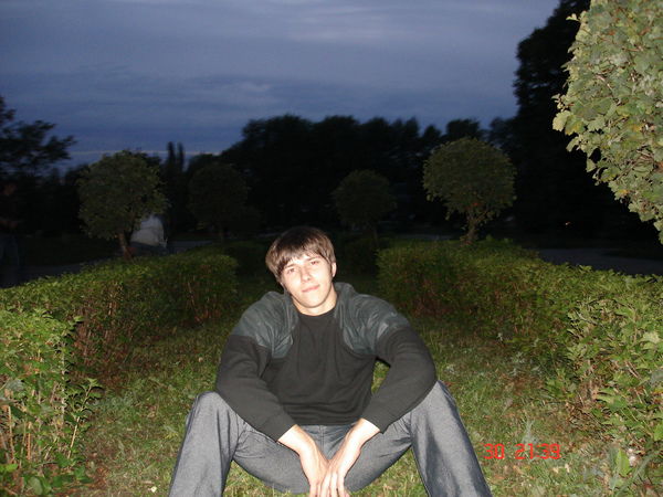 Виктор Хмелевский