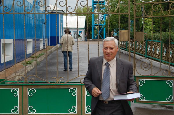 Виктор Локтионов