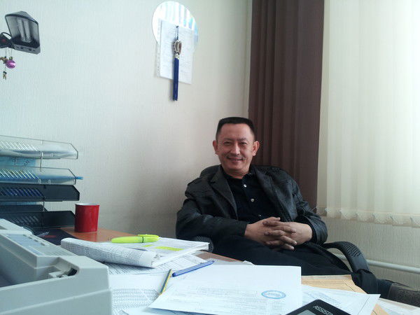 Леонид Хван