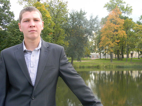 Александр Петров