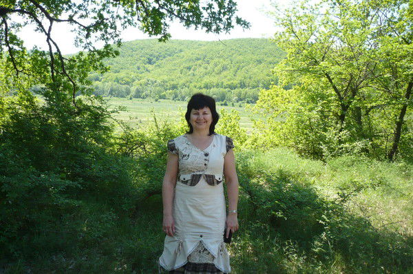 Лена Царенко