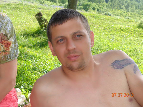 Виталий Тарасов