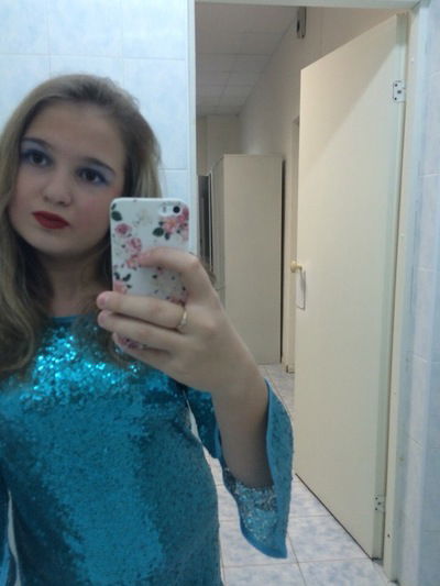 Анастасия Меркулова