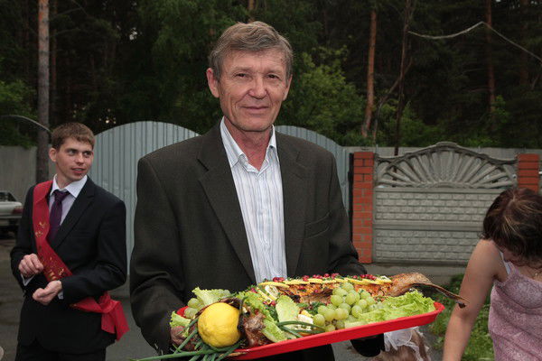 Анатолий Васкельдин