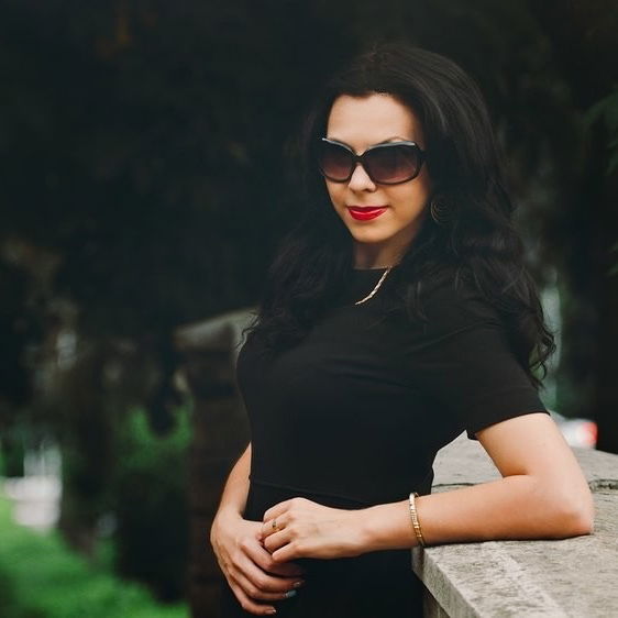 Жанна Калмакова