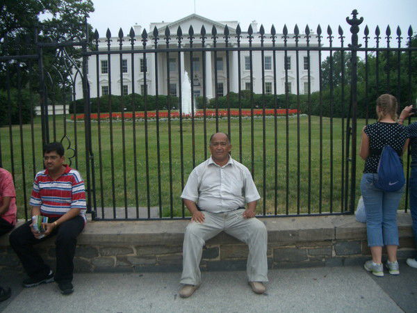 Насимджон Ахмедов